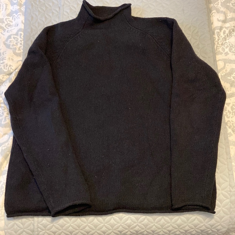 J. Crew mens 100% lambs wool sweater dark navy mock neck size L